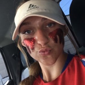 Meet your Posher, Mackenzie